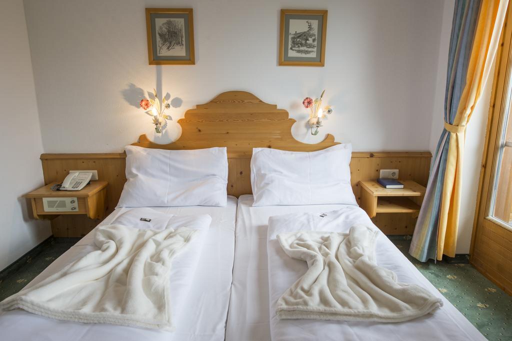 Gutshof Wolfgangsee Resort&Event Hotel Strobl Exterior foto